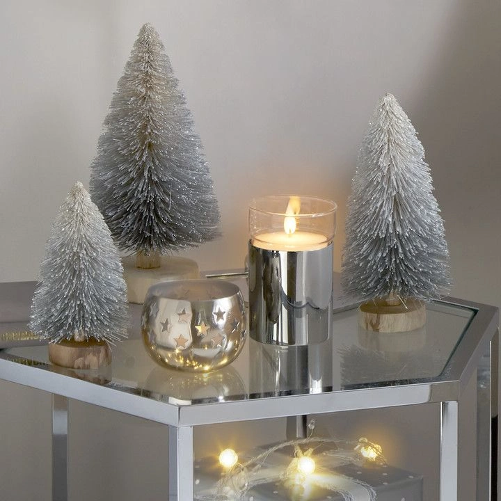 Elegant Silver Christmas Wallpapers