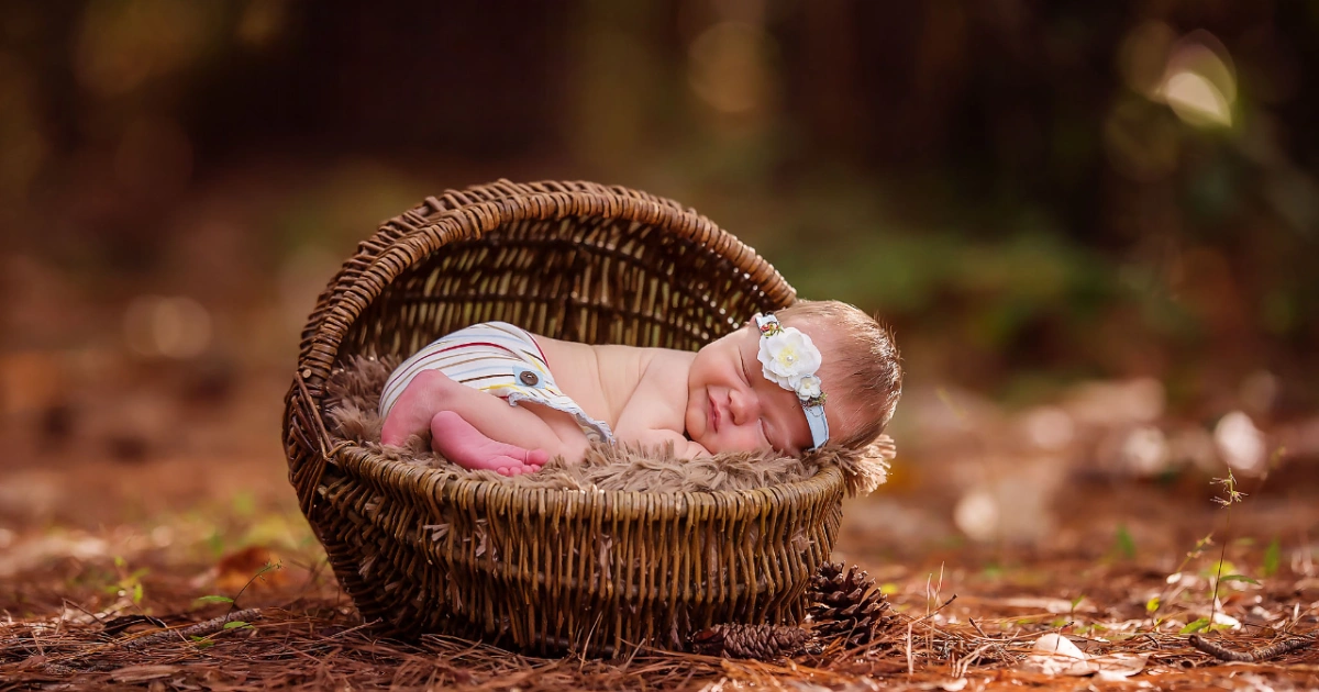 Outdoor Newborn Photography