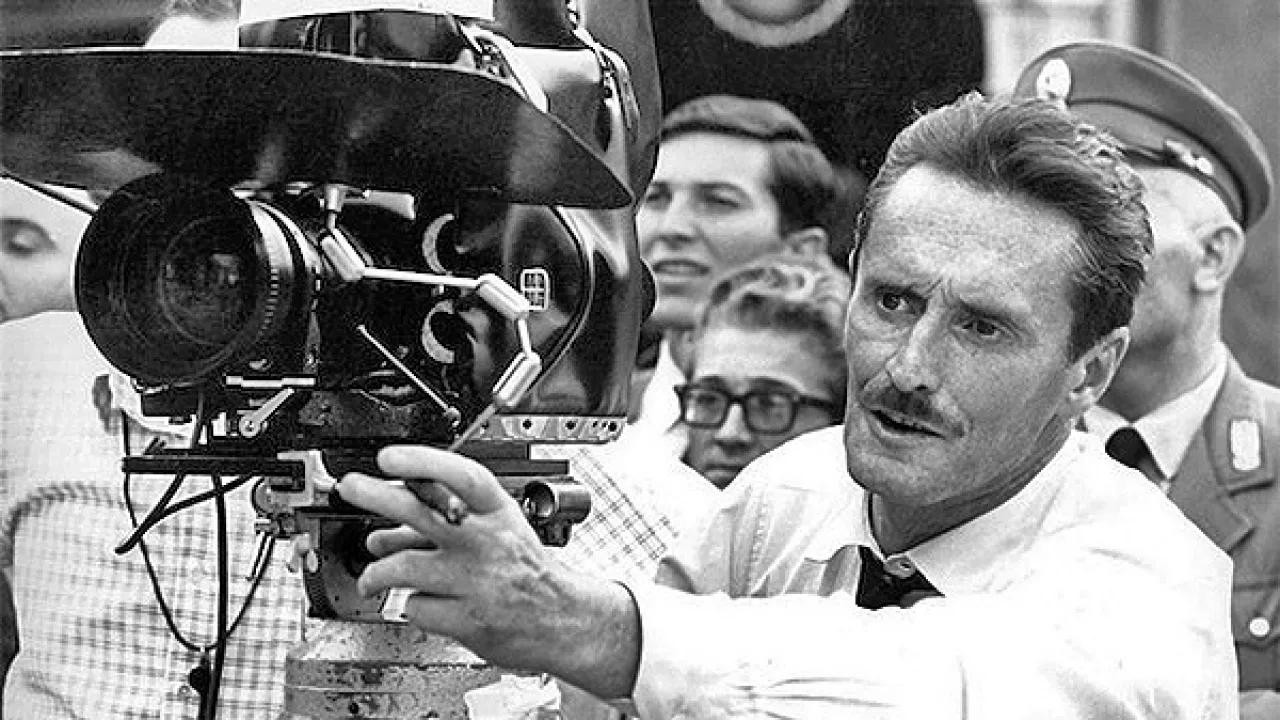 19. Edward Weston (1886 -1996) American Photographer