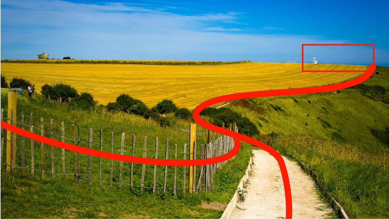 How to Use Curved Lines in Photography Composition 