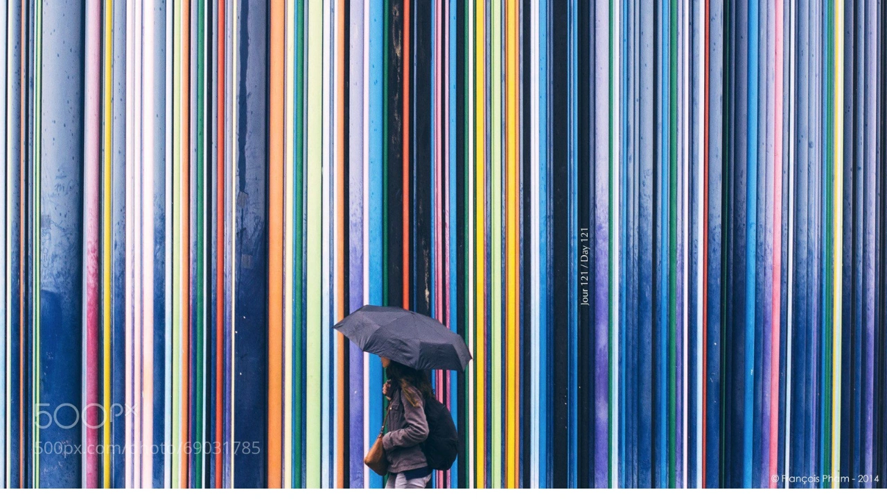 What Do Vertical Lines Represent in Photography