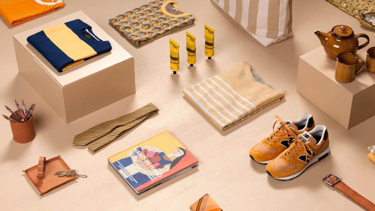 For Garments Provide Context for Size, Fit, and Style