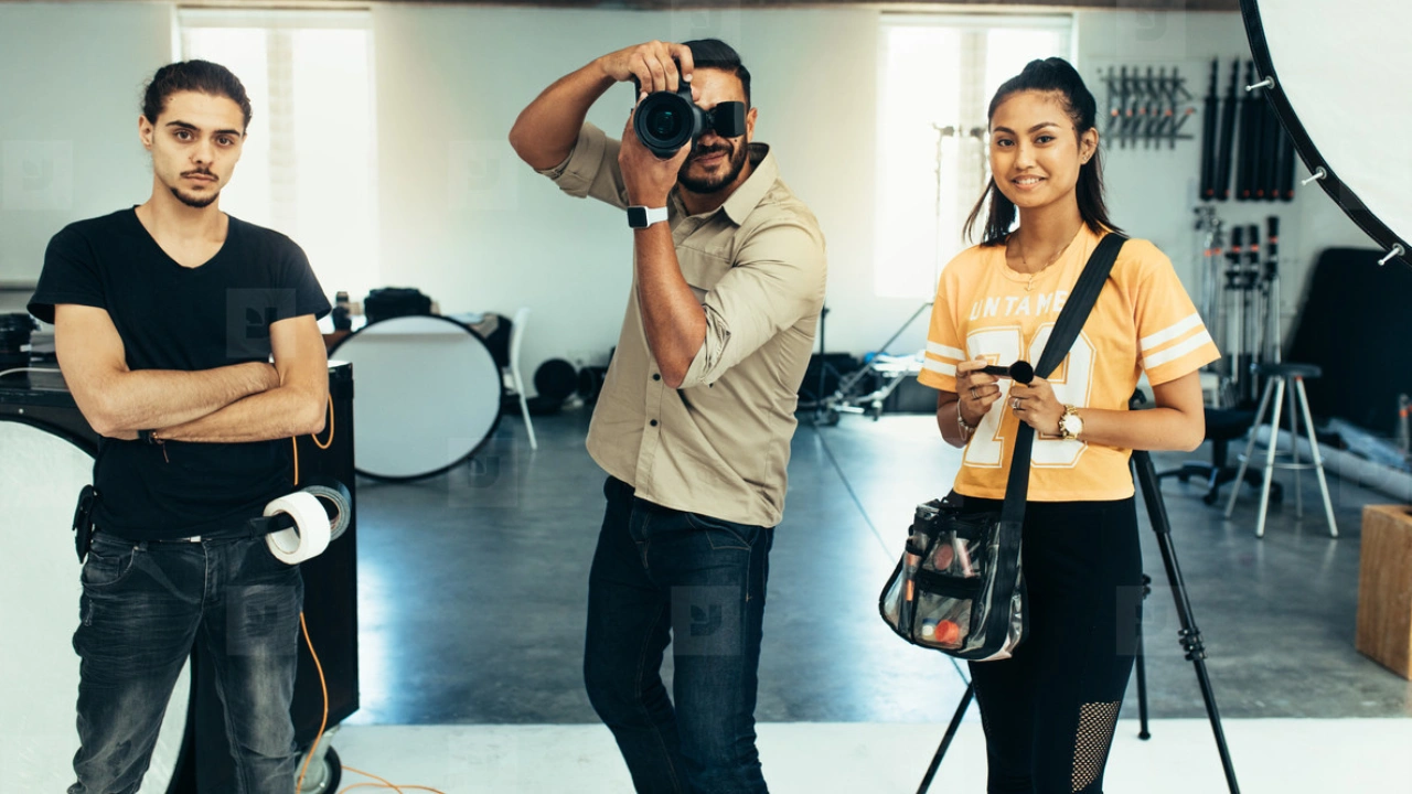 Scheduling and Team Coordination with Photography