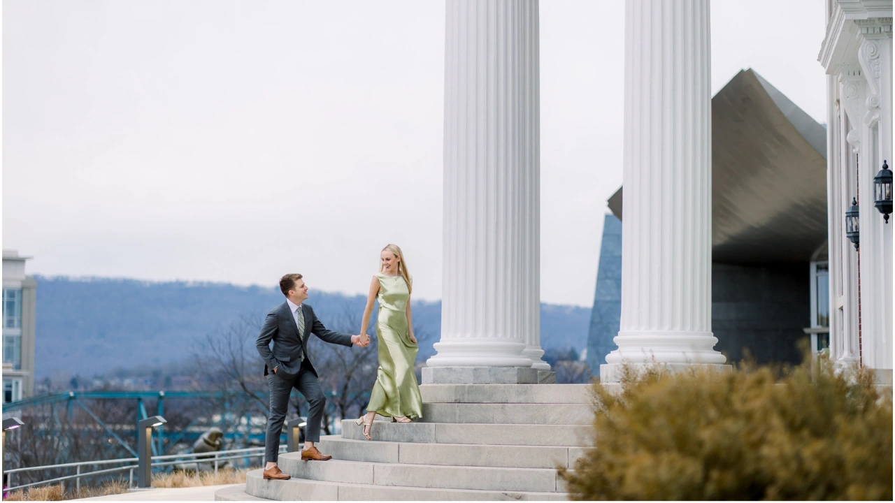 What is Engagement Photo